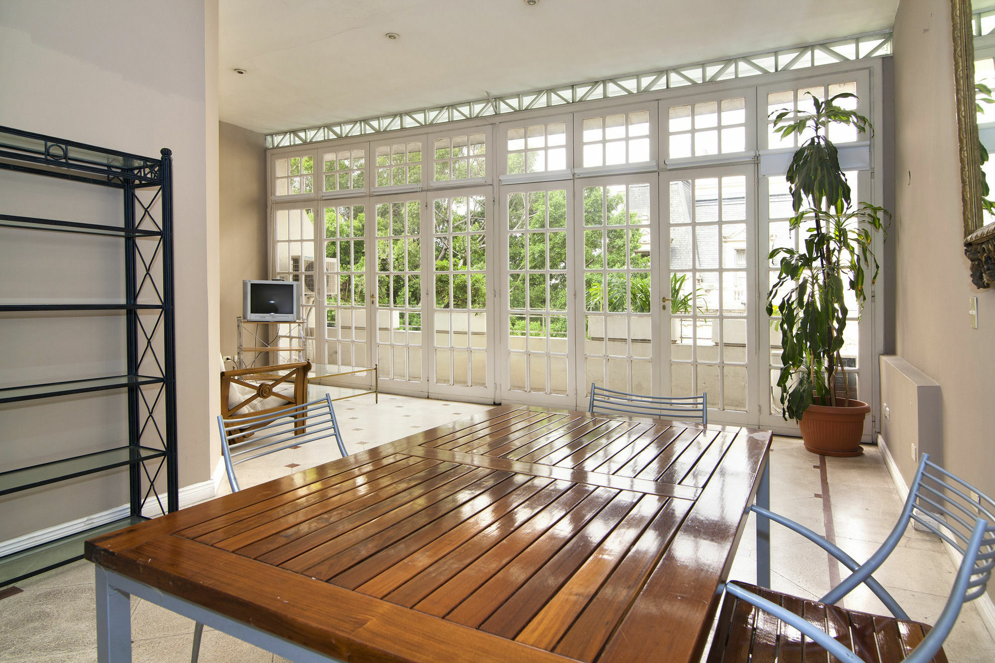 Leonardo Da Vinci Residence Buenos Aires Exterior photo